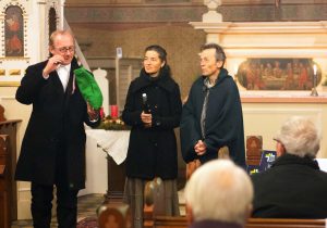 Daniel Geißler, Mirjam Meinhold, Wieland Meinhold; Kirche Garrey