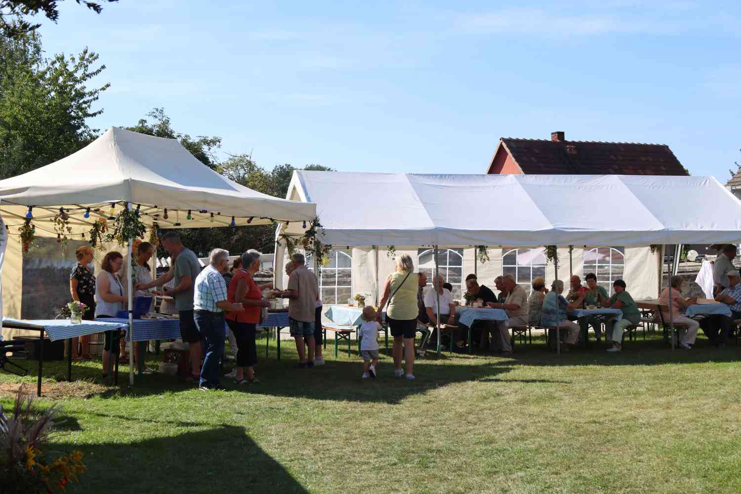 48 stunden fläming,schlamau,benken,reetz,nähgruppe benken,treckertreffen,dorffest schlamau,salon gras fressen