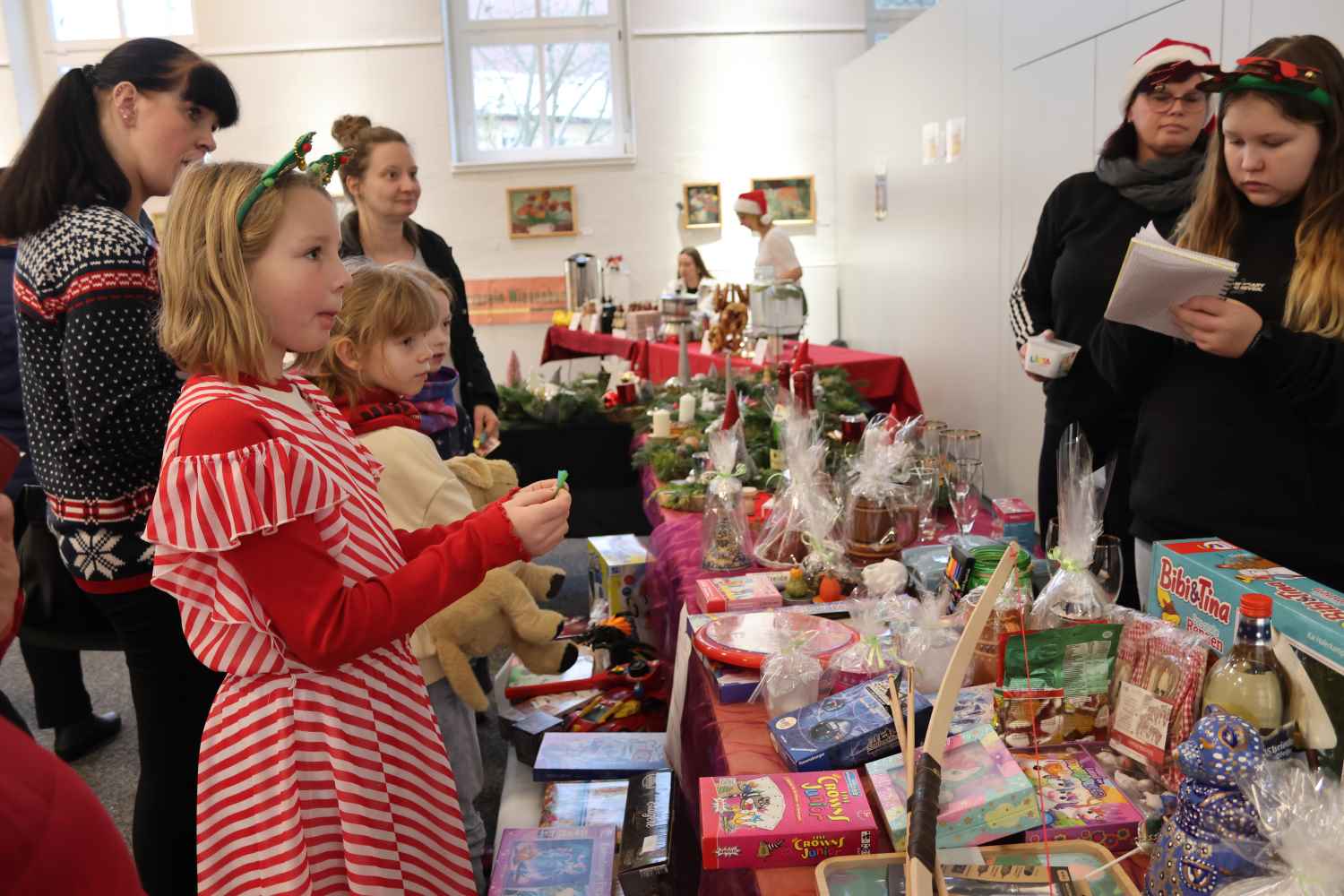 adventsmarkt,wiesenburg,grundschule am schloßpark,familienzentrum wiesenburg,feuerwehrorchester görzke,kunsthalle wiesenburg,kinderchor bunter Mund bad belzig