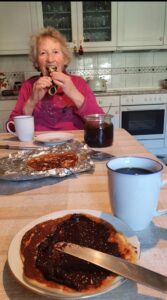 Hefeplinsen und Hasenbraten. Groß Marzehns, wie es isst und trinkt