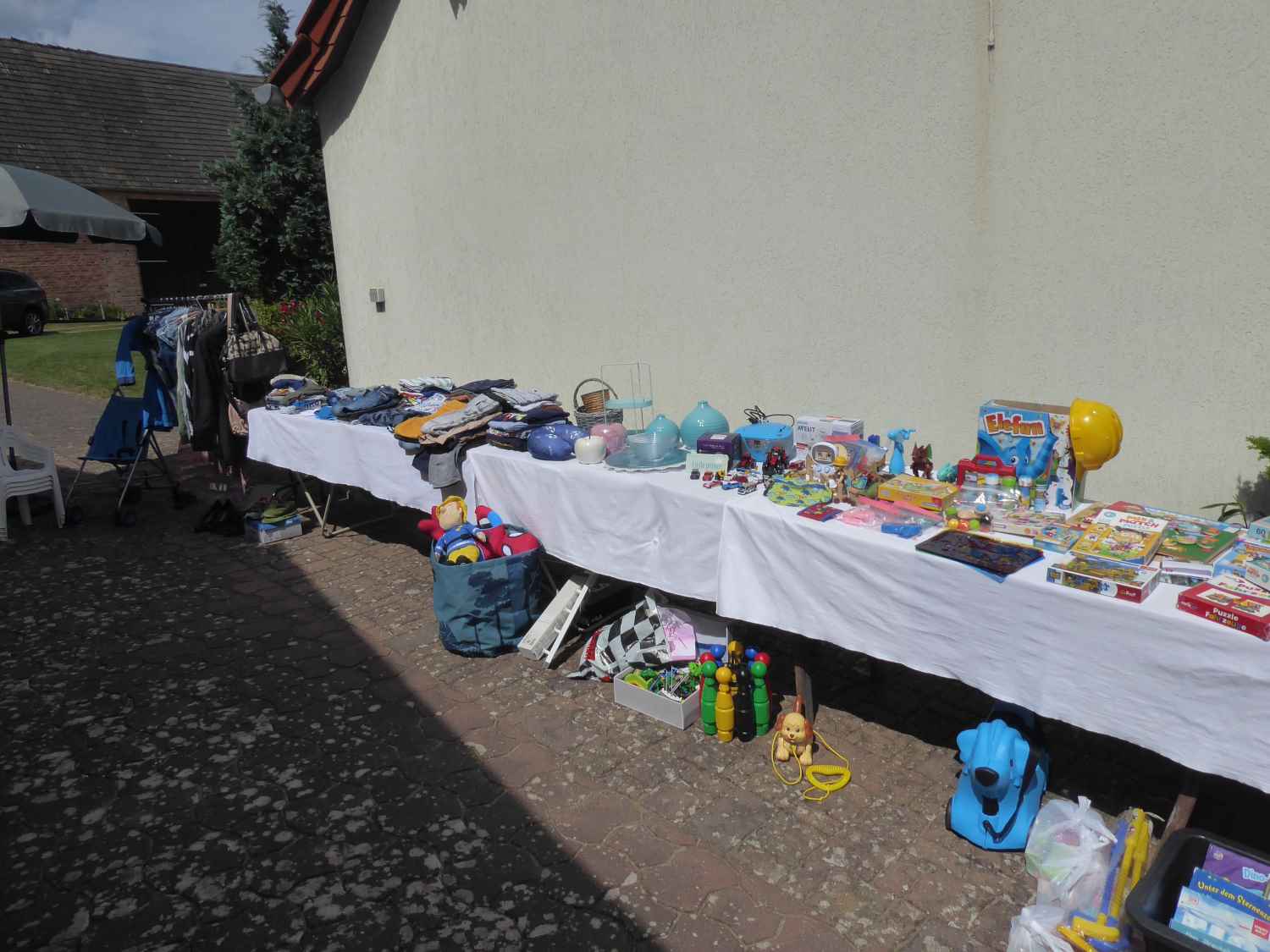 Trödelmarkt,dorftrödel,reetz