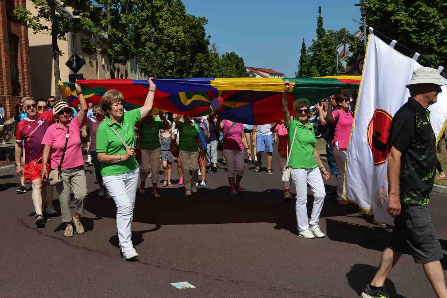 altstadtsommer, bad belzig, umzug