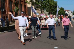 altstadtsommer, bad belzig, umzug