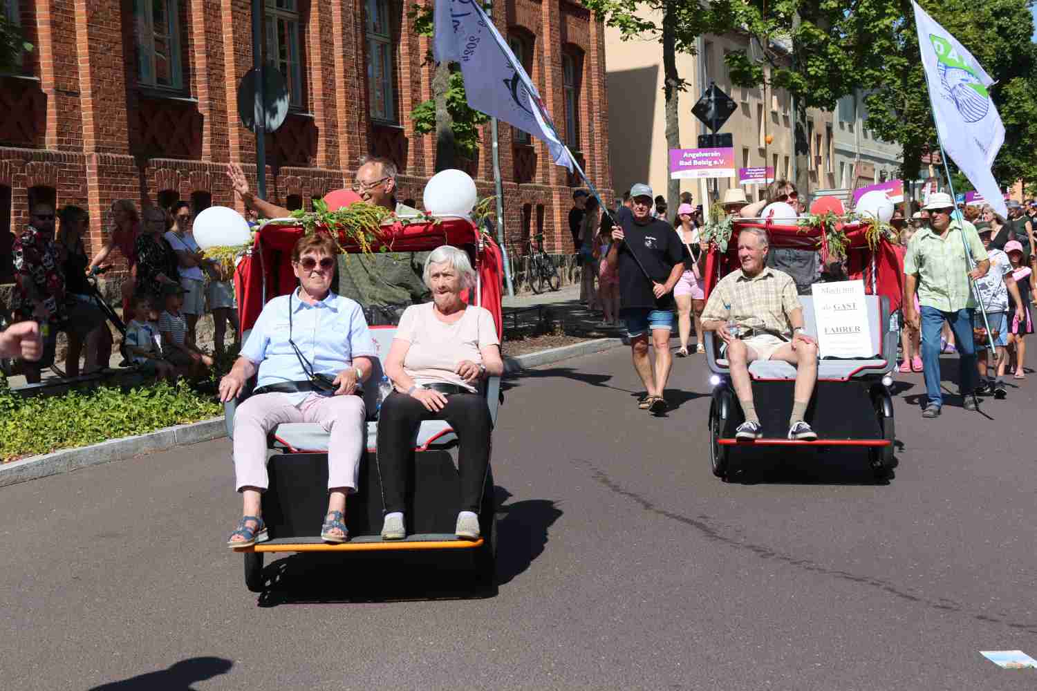 altstadtsommer, bad belzig, umzug