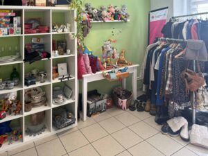 Bad Belzig, Lichthof, Trödeln