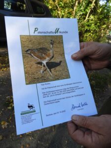 Großtrappe, Inge Richter, Patenschaftsurkunde