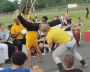 Capoeira - Brasilianischer Kampftanz I Einführung @ Kreisvolkshochschule PM