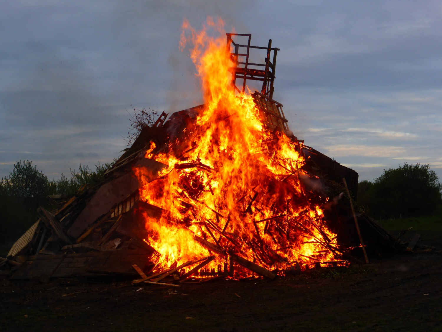 ostern,reetz, feuerwehr reetz,dorfverein pro reetz,msc burg eisenhard,mühlenberg,kita zwergenland