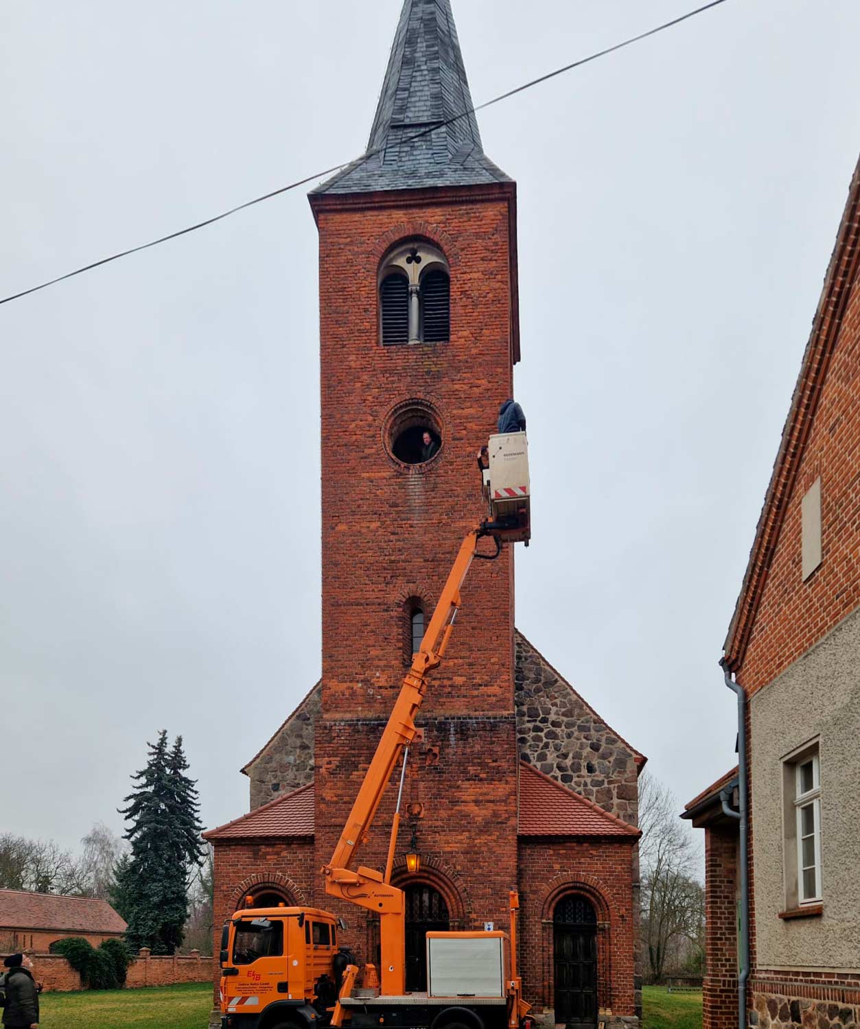 Kirchturmuhr, Buckau