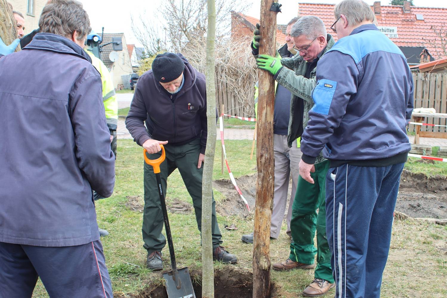 reetzerhütten,dorfmitte,feuerwehr reetzerhütten