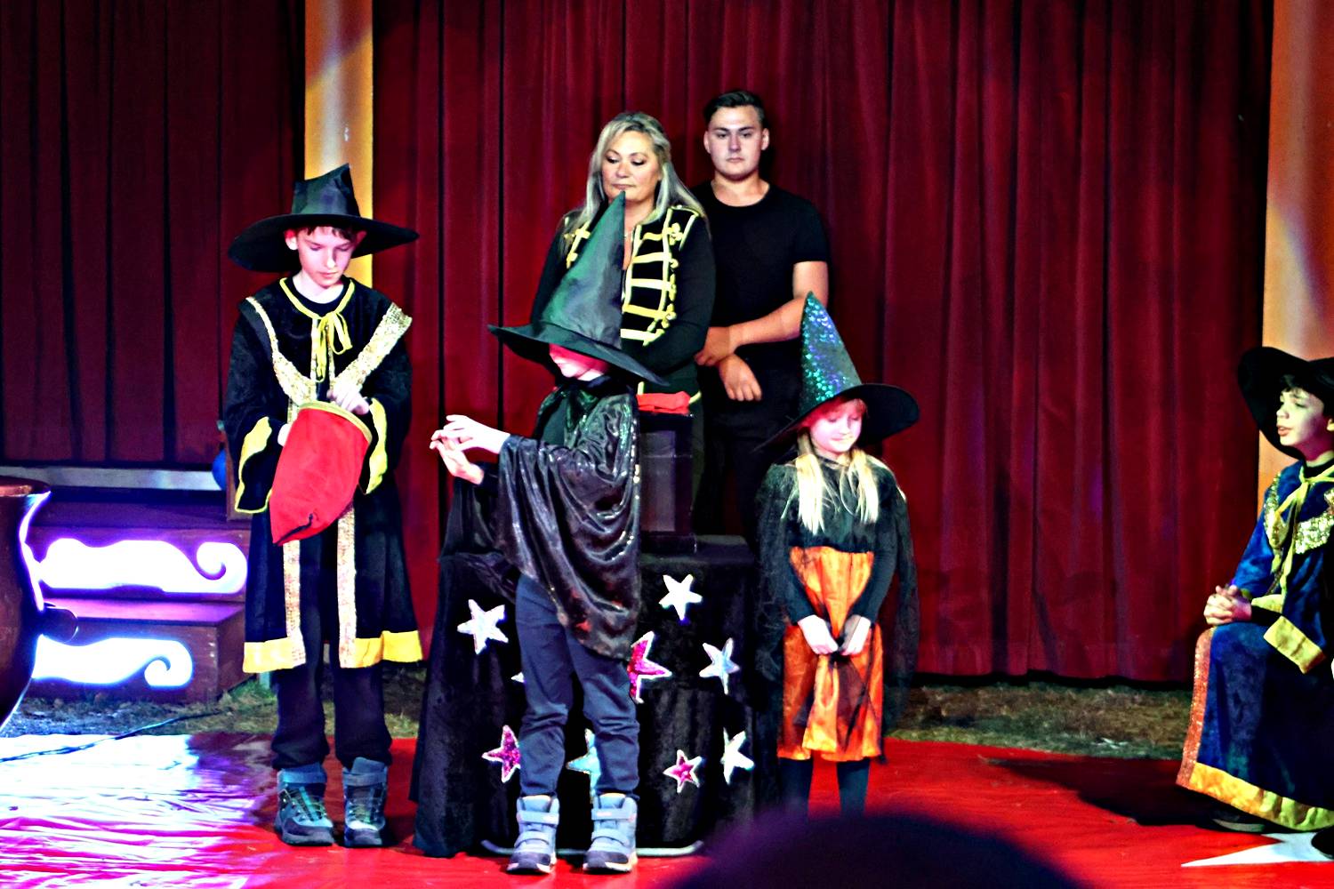 grundschule am schlosspark,wiesenburg,projektcircus andré sperlich,zirkus