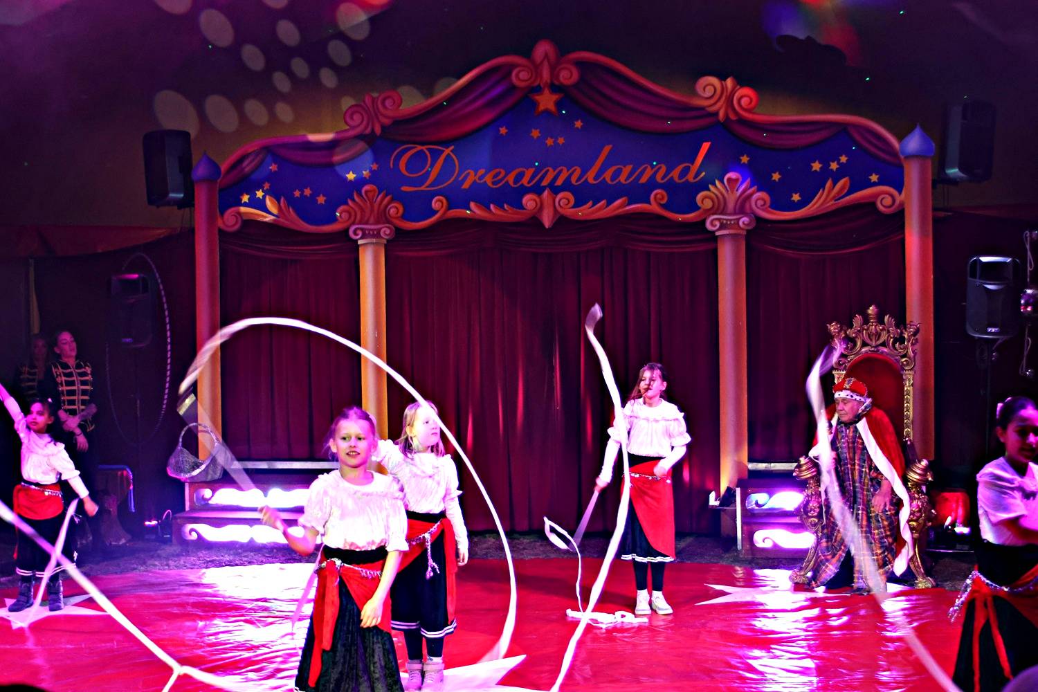 grundschule am schlosspark,wiesenburg,projektcircus andré sperlich,zirkus