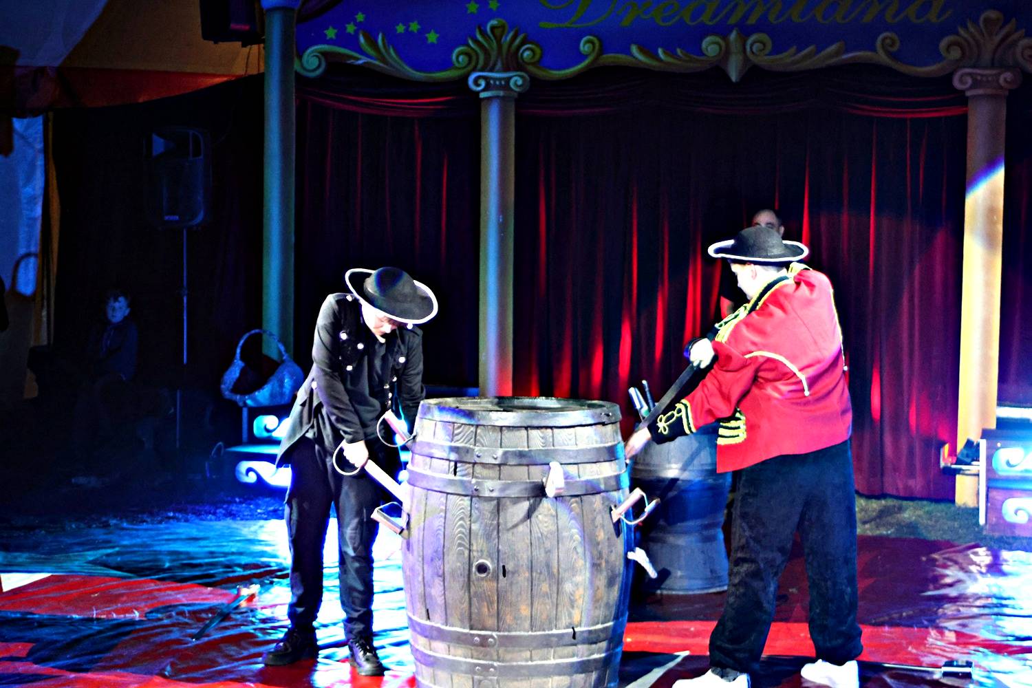 grundschule am schlosspark,wiesenburg,projektcircus andré sperlich,zirkus