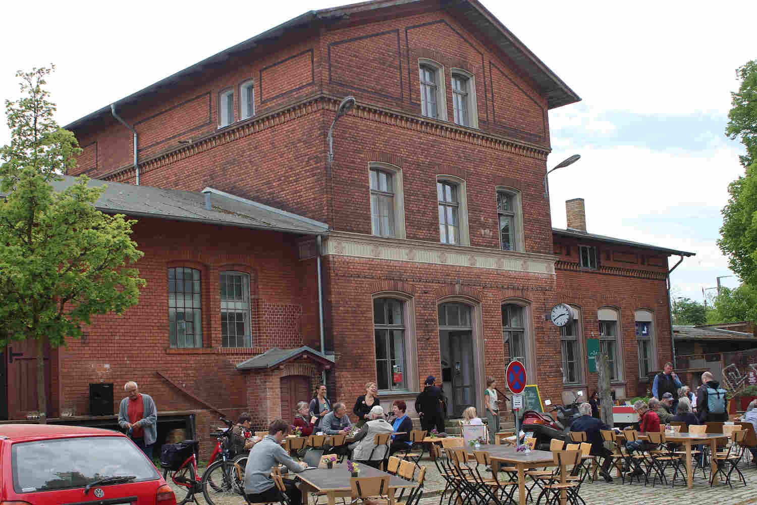 Bahnhof wiesenburg,regiobus