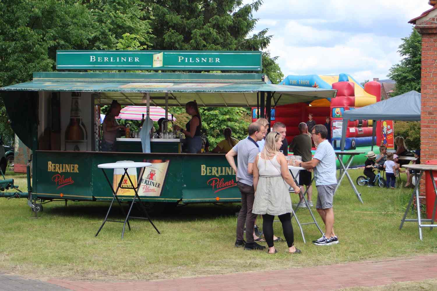 dorffest reppinichen,landgut reppinichen,gemeinde wiesenburg/mark,reetzer singegruppe,dorftrödel reppinichen