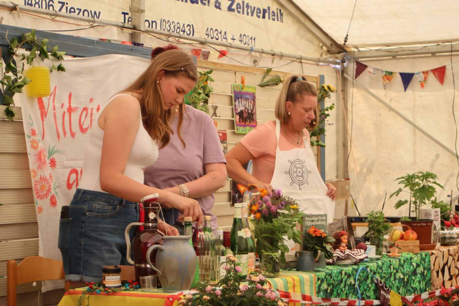 dorffest reppinichen,landgut reppinichen,gemeinde wiesenburg/mark,reetzer singegruppe,dorftrödel reppinichen
